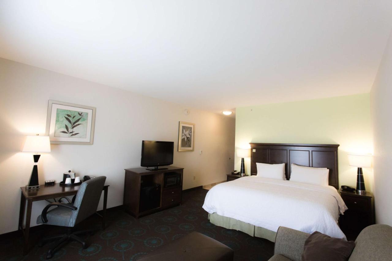 Hampton Inn & Suites Middlebury Zewnętrze zdjęcie
